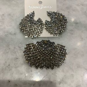 Earrings and ring set